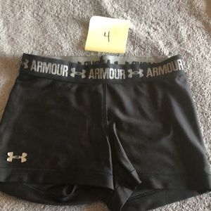 Under Armour volleyball spandex - size small